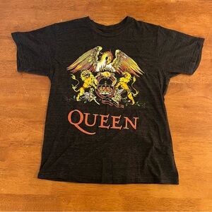 Womens’ Size M Queen Band T-Shirt